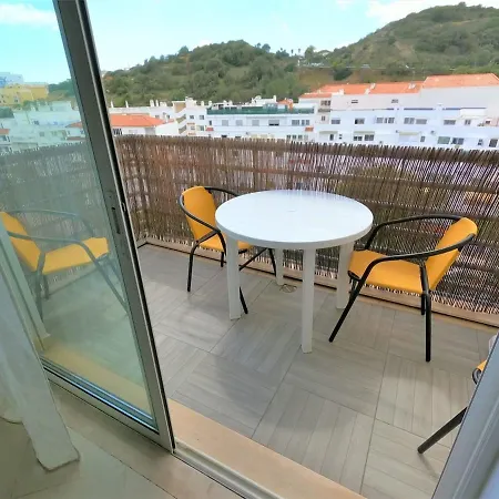 Algarve Modern T1 With Balcony In Albufeira