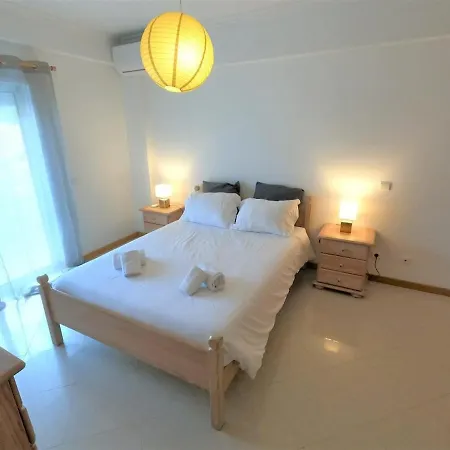 Algarve Modern T1 With Balcony In * Albufeira